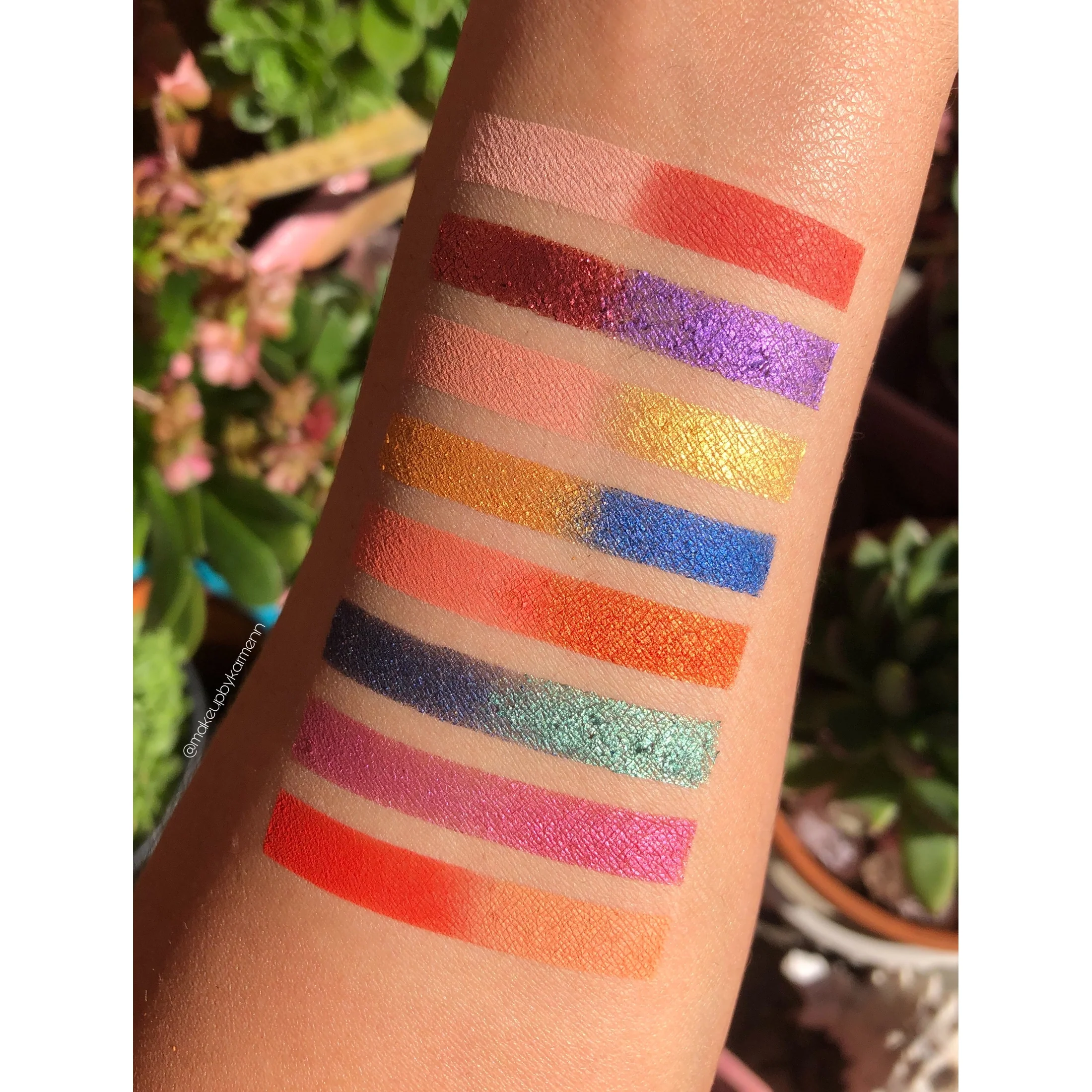 Just Once Eyeshadow Palette - Image 4
